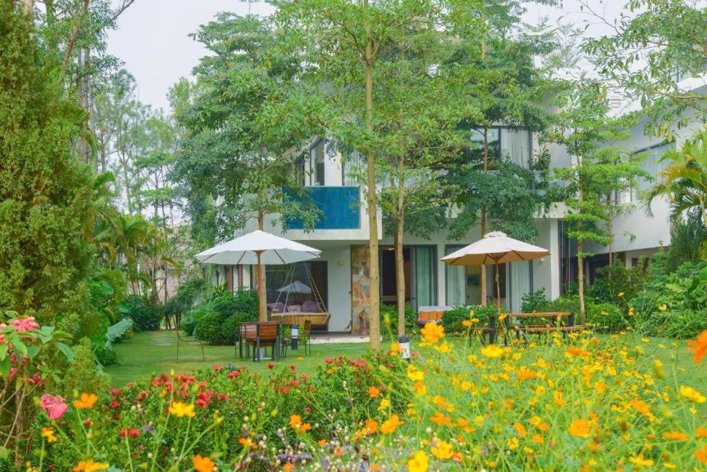 Flamingos Dai Lai Resort - Luxury 응꾸앙 외부 사진